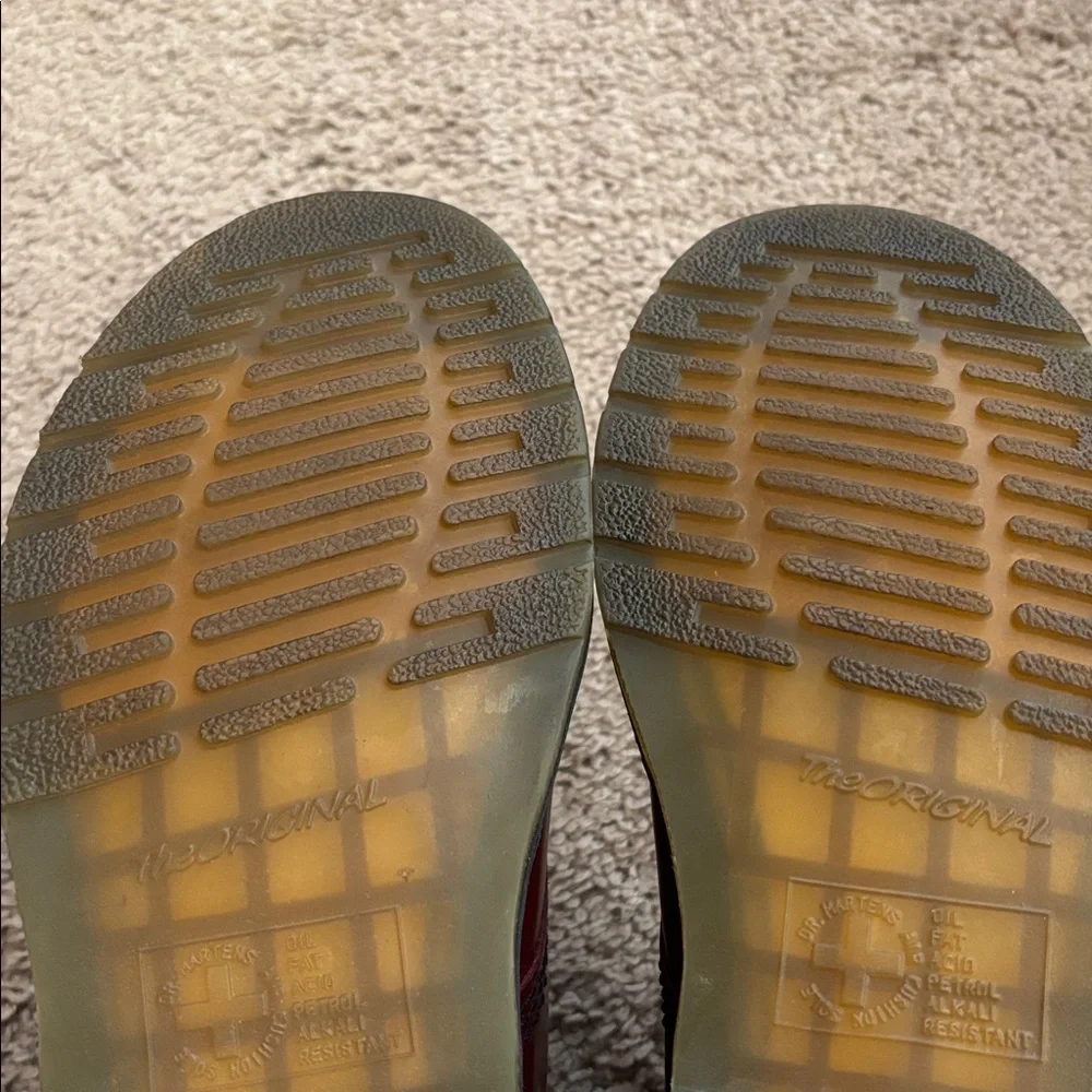 Dr Martens Cherry boot - Picture 5 of 5